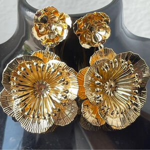 New! Flower Earring stud floral dangle earrings gold